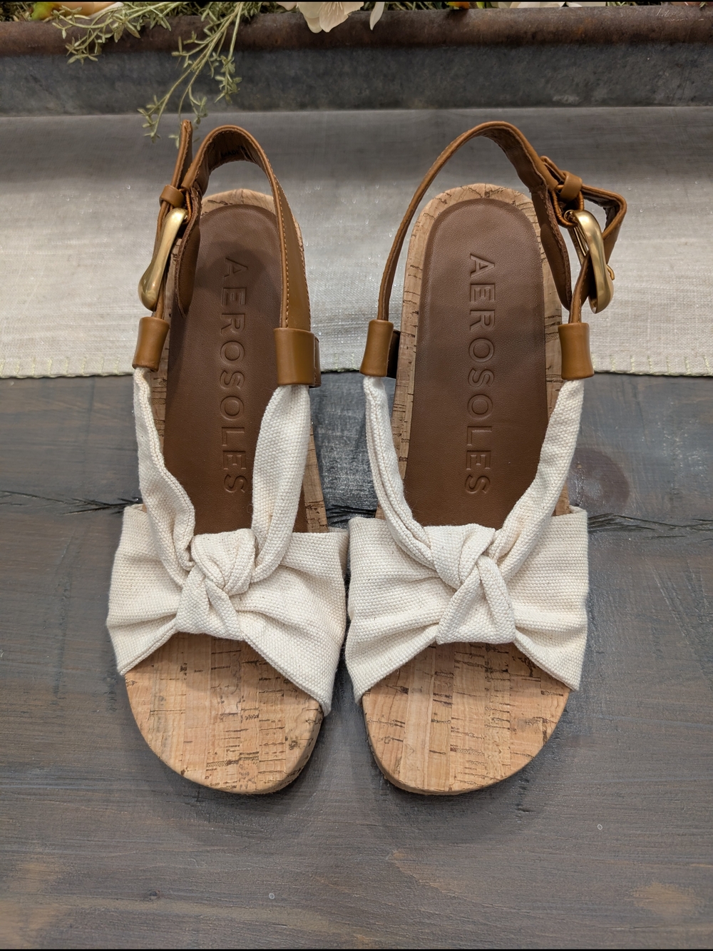 AEROSOLES Cream Knot Cork Sole
